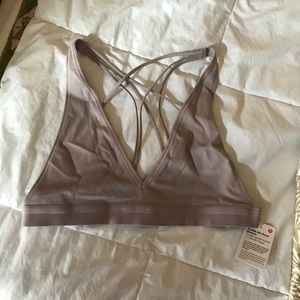 Lululemon Little Bit Closer Bralette